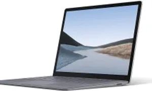 Cô giáo kêu gọi phụ huynh tài trợ laptop bị ngừng đứng lớp