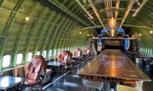 Quán cà phê bên trong máy bay Boeing 747 ở Bangkok